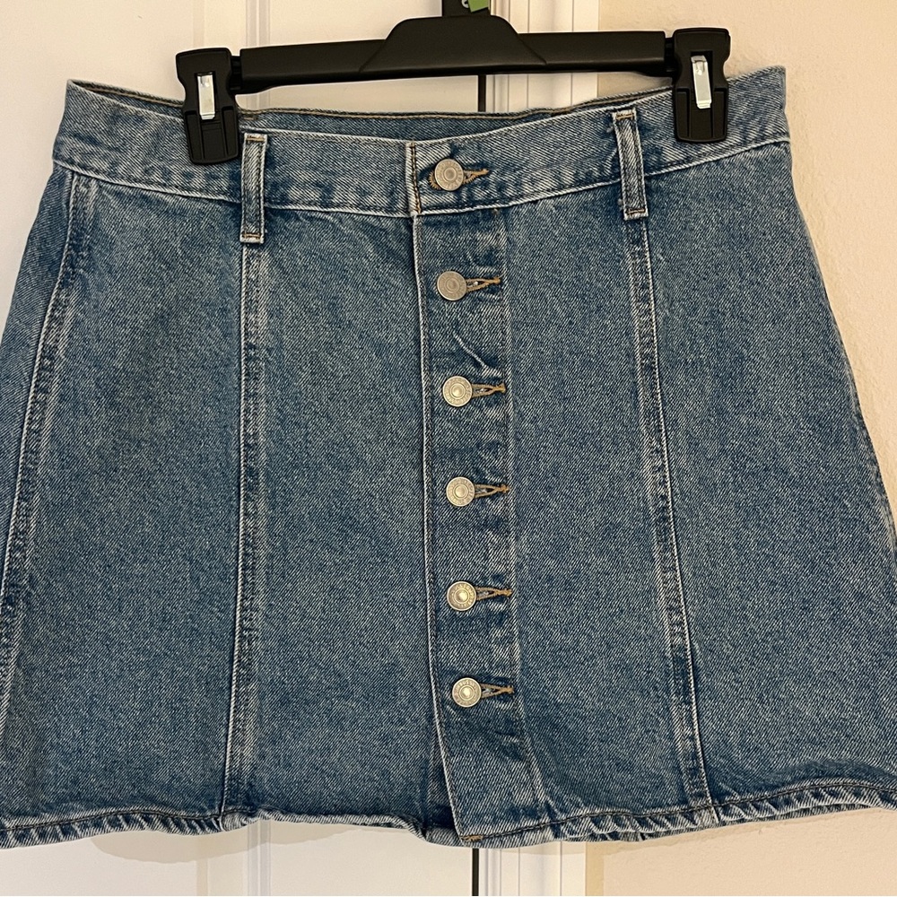 Levi mini skirt A Line button up